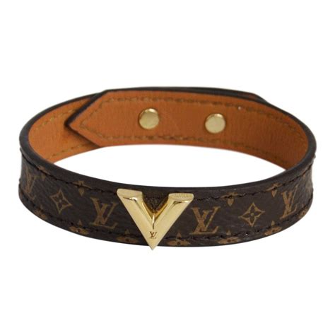 louis vuitton essential v armband|Louis Vuitton v bracelet.